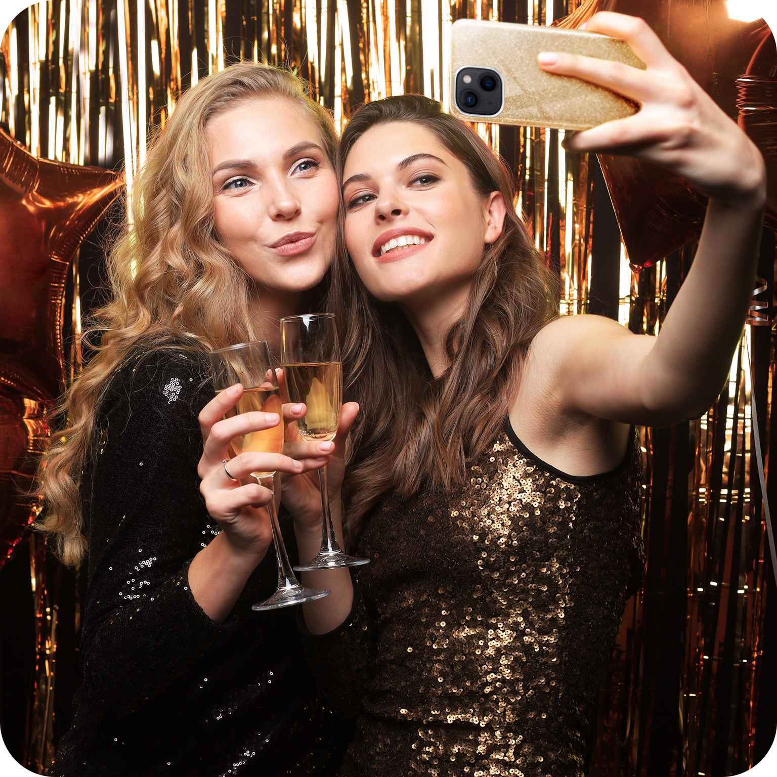 Glitter Case für iPhone 14 Plus in der Farbe Shine - Gold (Gold)