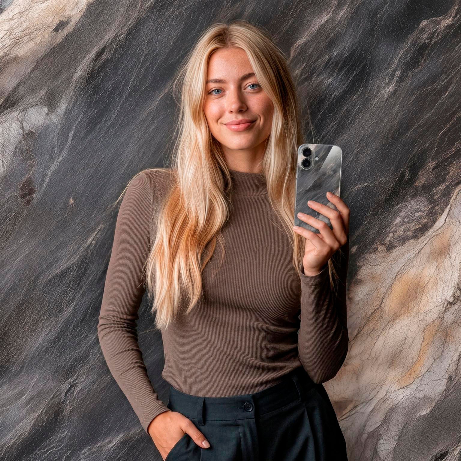Bliss Cover für iPhone 15 in der Farbe Slate Horizon (Grau)