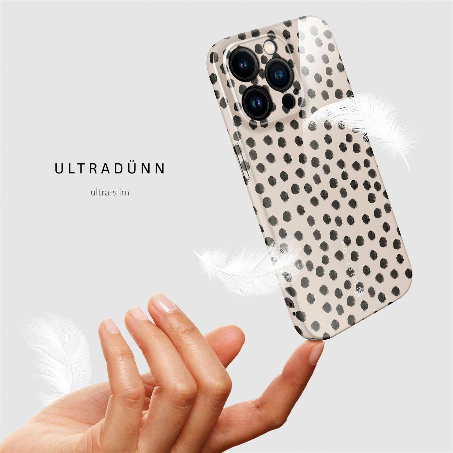 Splash Case für iPhone 15 Pro in der Farbe Cookies & Cream (Braun / Beige)