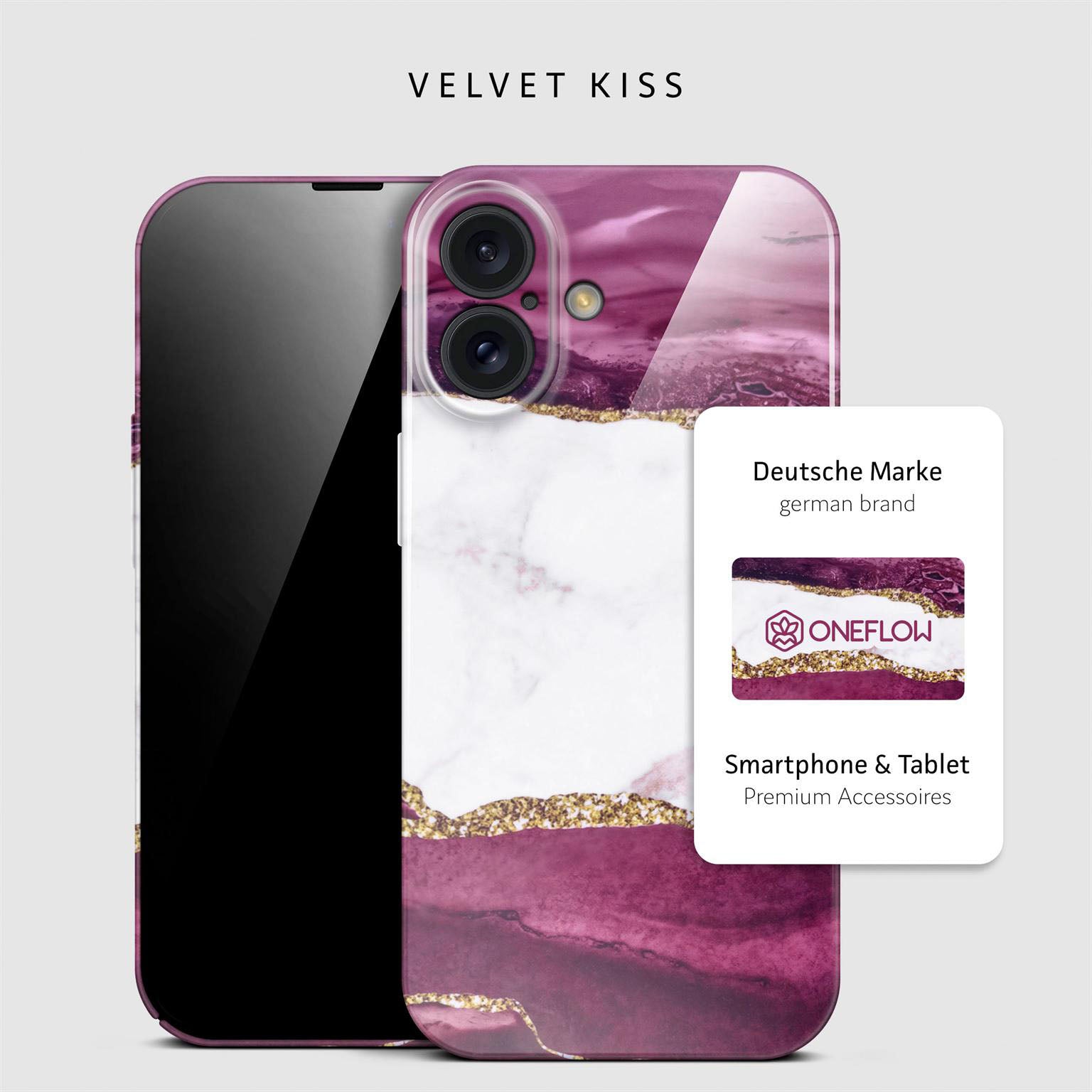 Bliss Cover für iPhone 16 in der Farbe Velvet Kiss (Rosa / Pink)