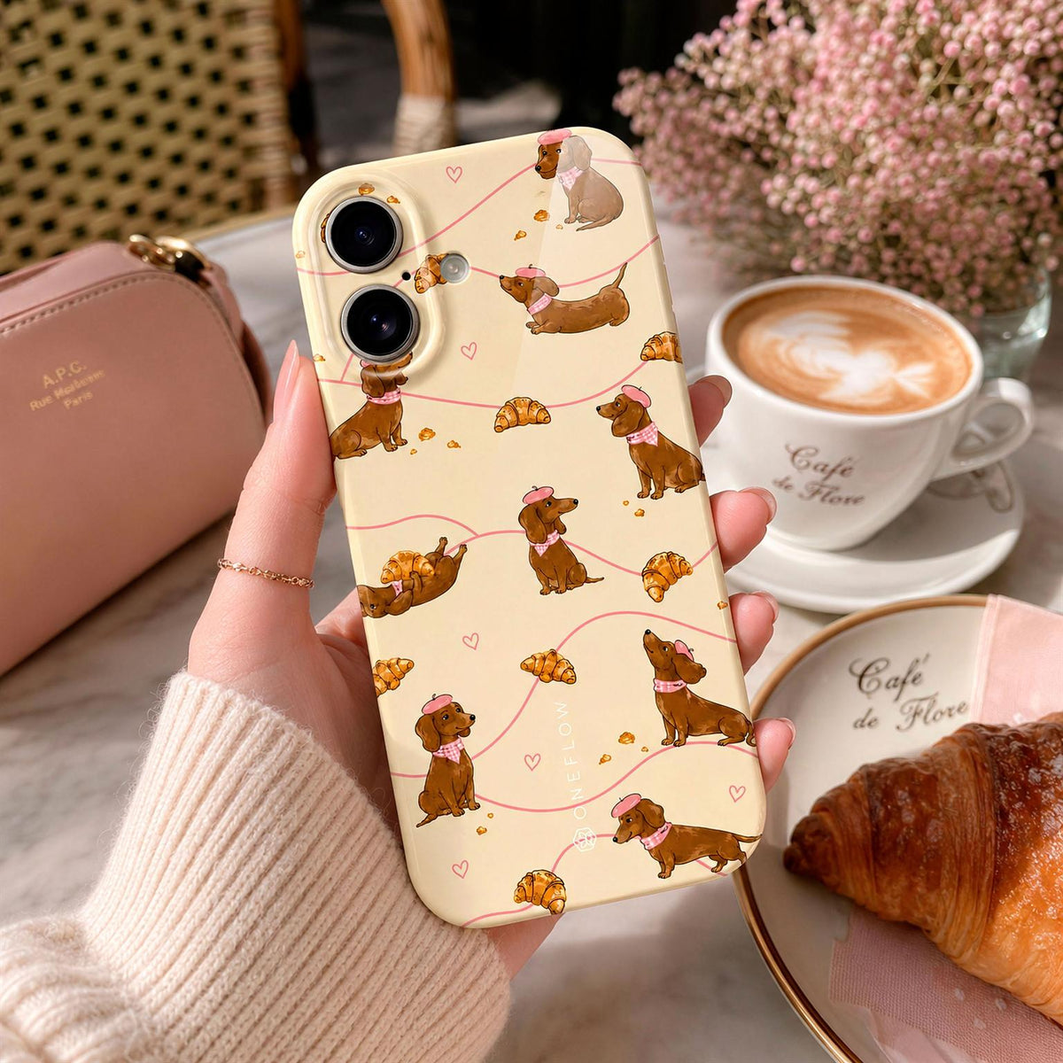 Splash Case für iPhone 18 Pro in der Farbe Doxie Deluxe (Braun / Beige)