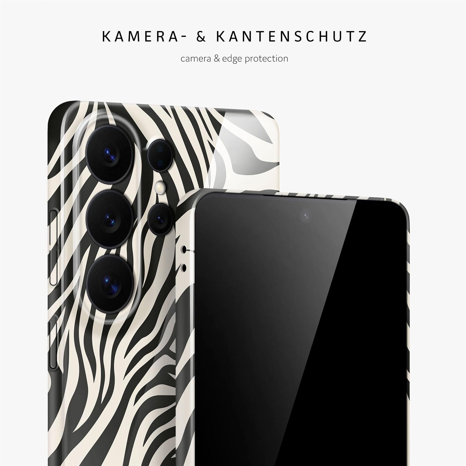 Wild Cover für Samsung Galaxy S26 Ultra in der Farbe Electric Zebra (Mehrfarbig)